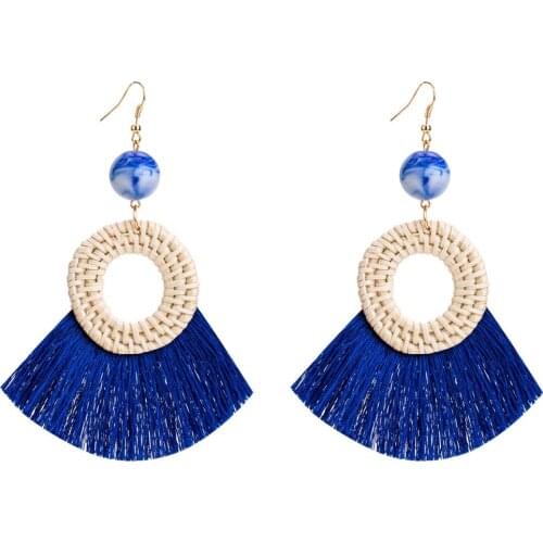 Fashion Statement Tassel Earrings Bohemian Round Rattan Knit Earrings Resin Ethnic Drop Earrings for Women European Style