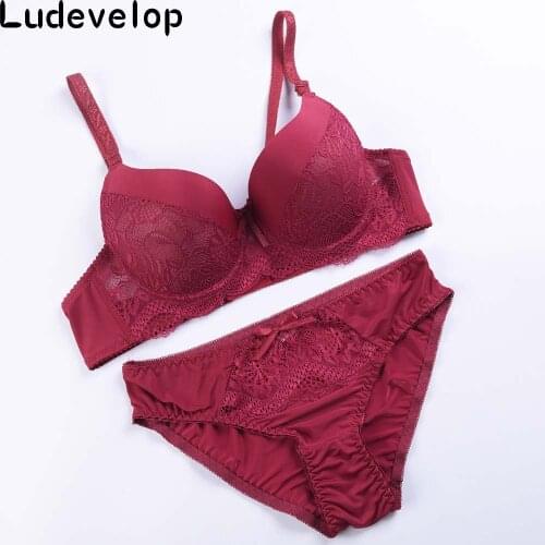 Fashion Sexy charming lace bra gather together Shape Wear women bra set Comfortable Underwear women bra and thong suits