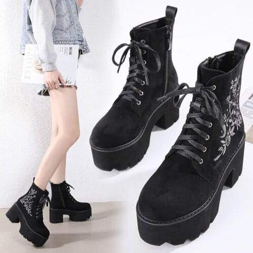 Shoes for Women 2021 Flower Platform Boots Chunky Punk Suede Leather Womens Gothic Shoes Lace Up Back Zipper High Quality