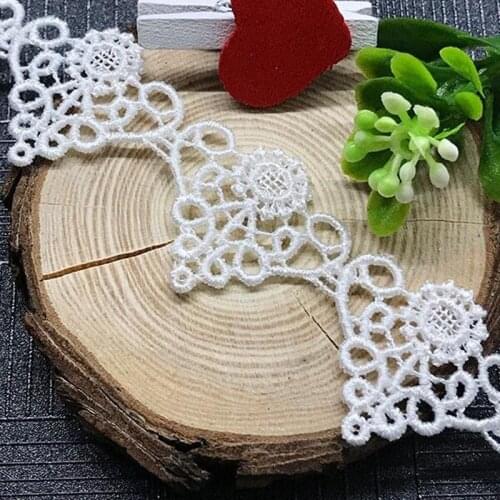 1 Yard White Flowers Heart Lace Trim Bride Wedding Dress Trimmings Ribbon Lace Applique Embroidered Sewing Craft Decoration