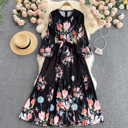 Chic Korean Ladies Puff Sleeve Flower Dress Summer New Hollow Round Neck Slim Long Design Sense Printing Holiday Dress zh1379