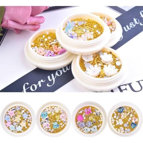 1 Box Natural Shell Beads Nail Art Decorations Flower Rhinestone Applique Nail Jewelry Decoration Nail Art Alloy Manicure Gems