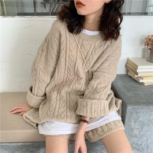 Loose retro twist sweater women spring 2021 round-neck long-sleeved knitwear pullover sweaters