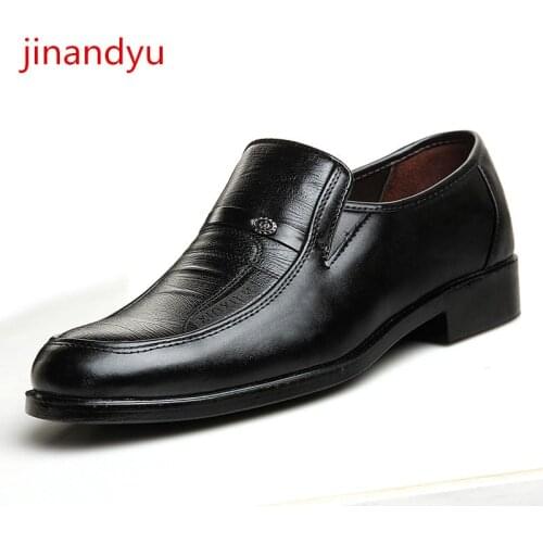 British Style Men Leather Shoes Elegante Cheap Black Brown Loafers Men Shoes Business Casual Shoes for Male Men Wedding Shoe