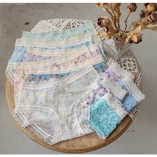 Sweet Fresh Floral lace Mid-rise Seamless Panties women summer Quality Girly mesh Panties lingerie women Panties N685