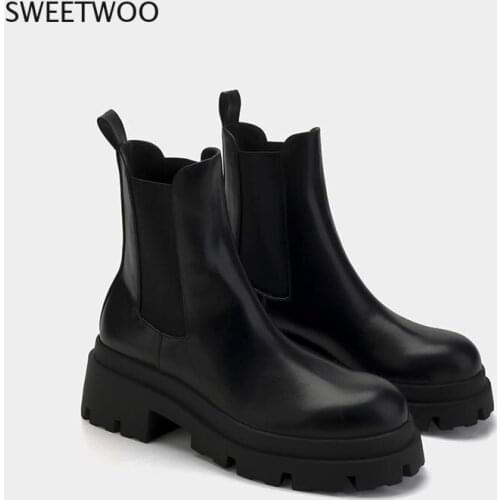 2021 Warm Fur Ankle Boots for Women Slip On Women Chelsea Boots Black Leather Chunky Heel Platform Boots Women Winter Shoes