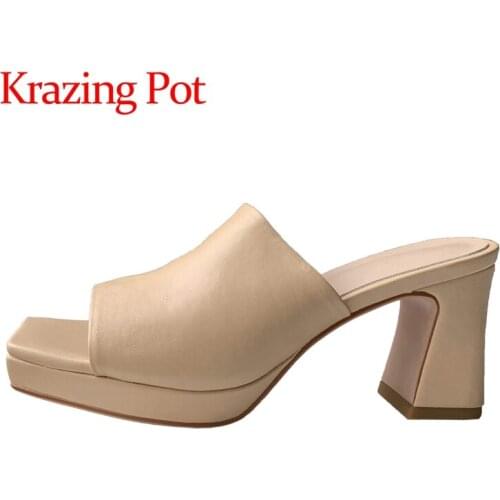 Krazing pot 2021 new arrival genuine leather high heels square toe French romantic dating solid slip on mules women sandals L43