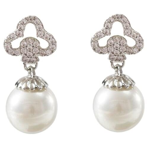 LANFLORA fashion white cloud women pearl stud earrings copper alloy stud earrings Classic bulk wholesale earrings