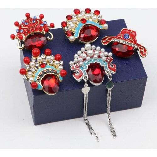 New Chinese Style Pins Badges High Quality Crystal Peking Opera Brooch Retro Drama Metal Pin Female Corsage Men Accessories