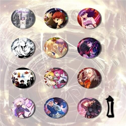 ZXFJXR 58MM Animation Fate/stay night Saber Tohsaka Rin cute Gilgamesh Full Numbers Badge Trinkets Brooch Pins Backpack