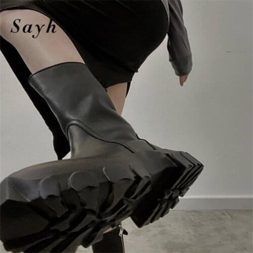 Brand Ankle Boots Genuine Leather Thick Sole Motorcycle Boots Women Front Zip Round Toe Winter Platform Boots Woman Short Botas