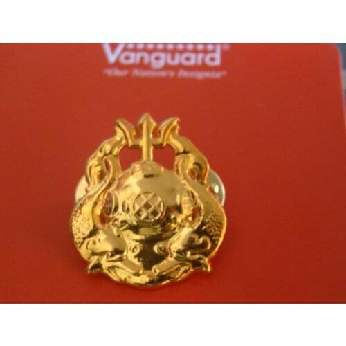 Military US Army Master Diver Badge Insignia Scuba Diving Operations Pin golden armyshop2008