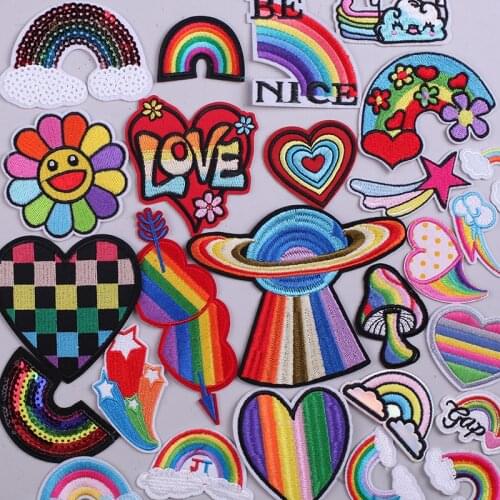 Colorful Rainbow Embroidered Patches for Clothing Fusible Heart Sewing Application Sew on Patch Diy Iron-on Applique on Clothes
