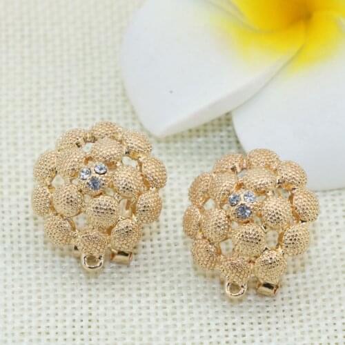 Wholesale Price Gunuine Earrings for Women Girls 10 Style Gold-color Matel Weddings Party Gifts Ear Clips Elegant Jewelry B2822