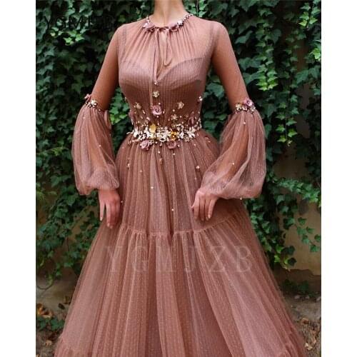 Elegant Pink Lace Prom Dresses A-Line Long Sleeves 3D Flowers Pearls Saudi Arabic Women Formal Prom Party Dress Robe De Soiree