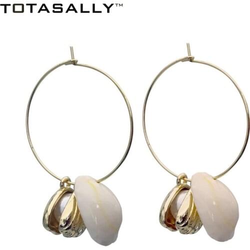 TOTASALLY Summer Sence Sea shell conch immitation pearl hoop Earrings Womens party show ocean style Earrings Jewelry accessory