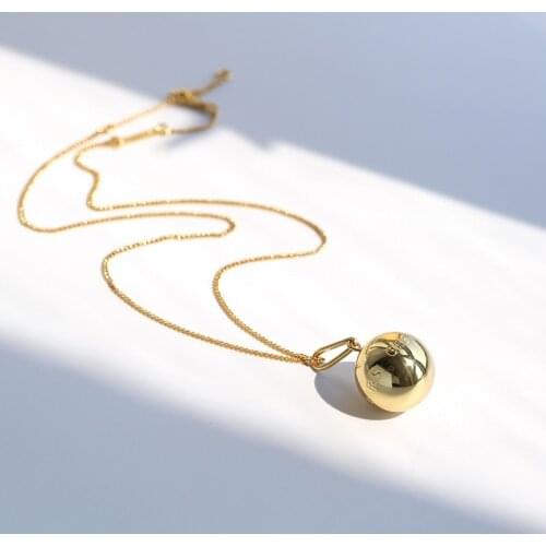 New European and American Simple Golden Ball Pendant Necklace Womens Fashion Temperament Long Necklace