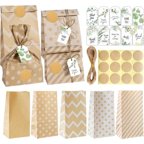 30pcs Paper Bags Treat bags Candy Bag Chevron Polka Dot Bags Christmas Wedding Birthday Party Favors Supplies Gift Bags