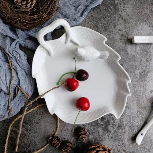 European ceramic plate personalized three-dimensional bird dinner plate household dish plate creative fruit plate with handle