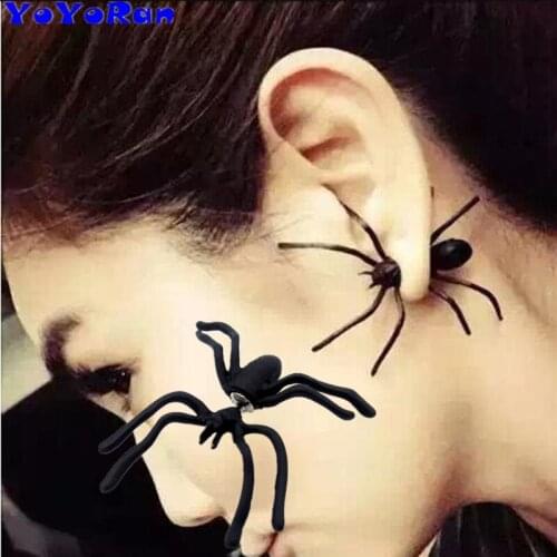 YoYoRan 1pc black solid spider stud earring ear cuff punk hyperbole metal 3D insect big earring jewelry rock street earring