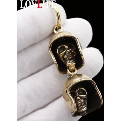 Brass Skull Head Helmet Bell Key Chains Pendants Punk Men Motorcycle Keychains Hangings Jewelry Vintage Metal Copper Wind Chime