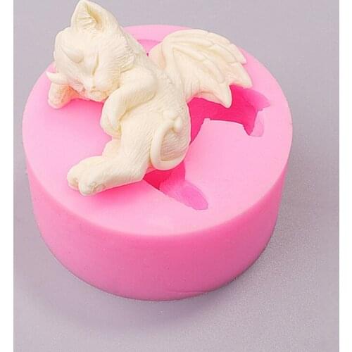 Sleep Devil Cat Candle Epoxy Resin Mold Aromatherapy Plaster Silicone Mould DIY Crafts Jewelry Home Decorations Casting Tools