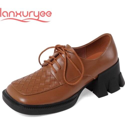 Lanxuryee new preppy style real cow leather straw big square toe thick high heel lace up superstar catwalk dress women pumps L76