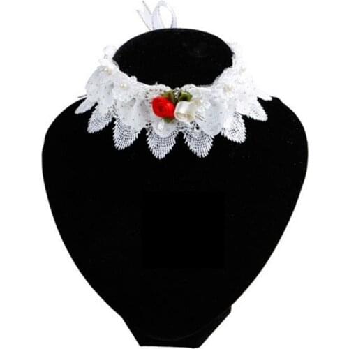 50PCS / LOT Pet Lace Neckneck Golden Flower Cat Collar Dog Necklace Cat Dog Grooming Accessories