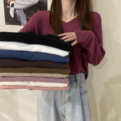 Womens V Neck Sweaters for Korean Style Fashion Trends High Quality Office Ladies Clothing Sweet Teenage Simple Fall Streetwear