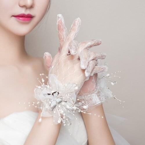 Bridal Gloves Ladies Elegant Lace Flower Satin Gloves Female Charm Wedding Glove Marriage Engagement Party Ceremony Accessories
