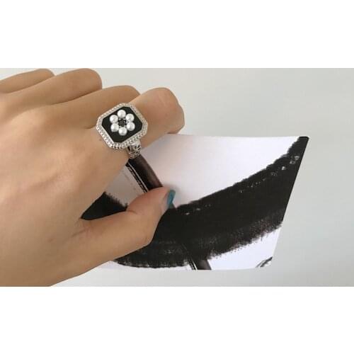 Silvology 925 Sterling Silver Pearl Flower Square Rings Drip Glaze Watchband Texture High Quality Rings for Women Office Jewelry