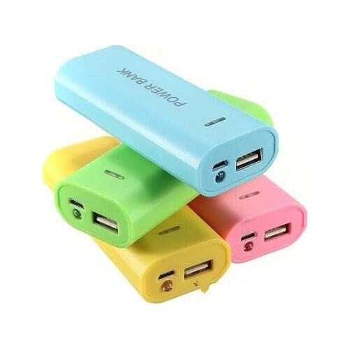 DIY welding free mobile power pack can be installed 2 section of the 18650 lithium battery box rechargeable treasure Chong