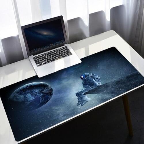Astronaut Gamers Accessories Varmilo Table Pads Anime Mouse Pad Xxl Gaming Keyboard for Compass Pc Gamer Complete Desk Mat Mice