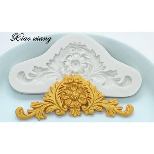 Relief Border Lace Silicone Molds Sugarcraft Cupcake Fondant Cake Decorating Tools Crown Lace Candy Chocolate Moulds M788