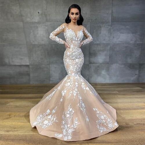 2020 Hot Sale Sheer O Neck Long Sleeve Appliqued Beading Floor Length Champagne Mermaid Wedding Dress