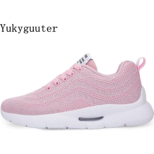Sport Running Shoes Woman Outdoor Breathable Comfortable Couple Shoes Lightweight Athletic Mesh Sneakers Women High Quality