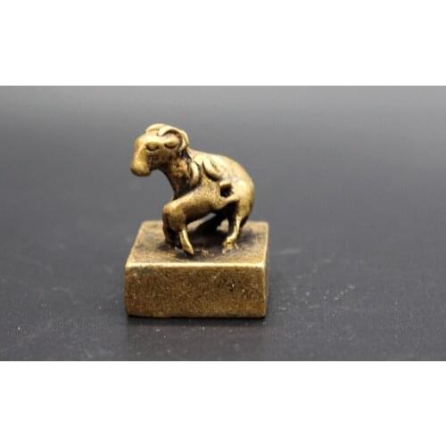 Mini ) Delicate Interesting Chinese Old-style Brass Carved Cute Sheep and Baby Sheep Auspicious Statue Seal