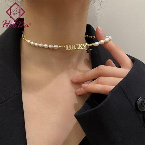 Womens Graceful Pearl Choker Necklace 2021 Korean Fashion Letter Lucky Clavicle Chain Lady Elegant Gold Star Neck Accessories