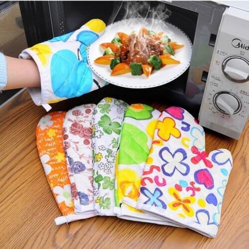 1 Pcs Anti-scalding Oven Gloves Microwave Oven Glove Cotton Insulated Baking Heat Resistant Gloves Cute Kitchen Tool