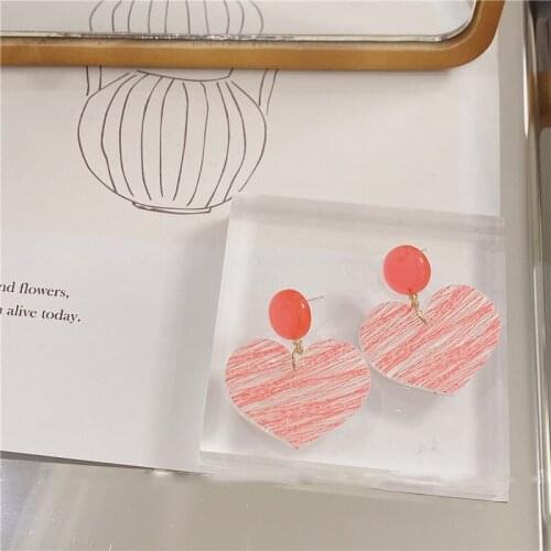 Origin Summer Temperament Red Painting Heart Drop Dangle Earrings for Women Cute Big Love Resin Arcylic Earrings Pendientes