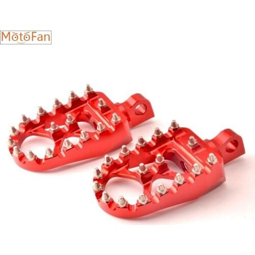 Motorcycle Spike Highway Peg Front Rider Peg Offroad Wide Foot Pegs Pedals MX Rotating For Harley Dyna Chopper Bobber(Red)