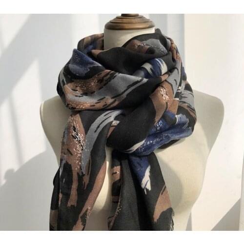 2019 New Women Geometry Print Gold Foil Fringe Scarves Shawls Cotton Graffiti Wrap Scarf Hijab 2 Color10PCS/LOT Free Shipping