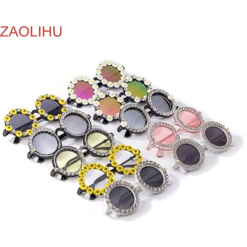 Crystal Diamond Womens Sunglasses 10 Fashion Designs Handmade Sun Glasses Luxury Outside Eyewear UV400 Cheap