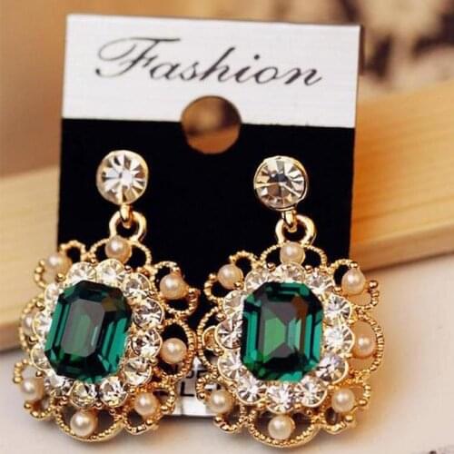2019 New Earrings Vintage Fashion Gem Shiny Crystal Square Stud Earrings Gorgeous Colored Earrings Birthday Gifts
