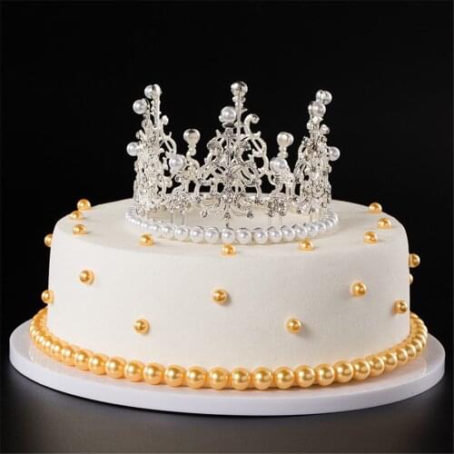 1pcs Pearl Crown Cake Decorative Small Tiaras Crystal Pearl Princess Cake Toppers Wedding Birthday Cake Decoration Ornaments
