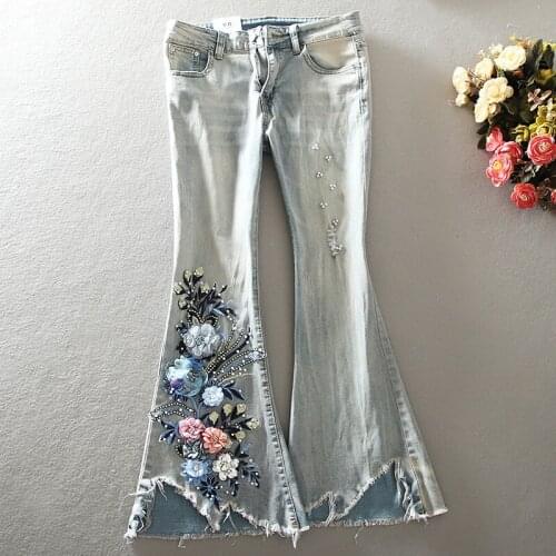 Best Seller Luxury 3D Flowers Beading Sequined Flare Pants Women Fashions Slim Fit Stretch Jeans Female Casual Trousers New