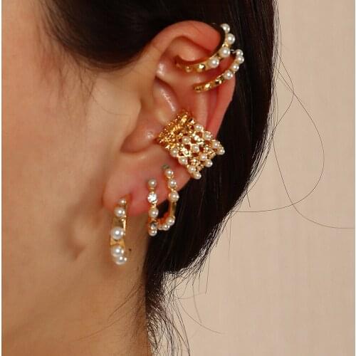 New Fashion Gold Simulated Pearl Statement Clip on Earrings Women Wedding Party No Pierced Earrings Jewelry Love Christmas Gift