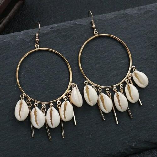New Fashion Gold Color Shell Pendant Earrings Womens Circular Statement Earrings Exaggerated Tassel Brincos Beach Jewelry