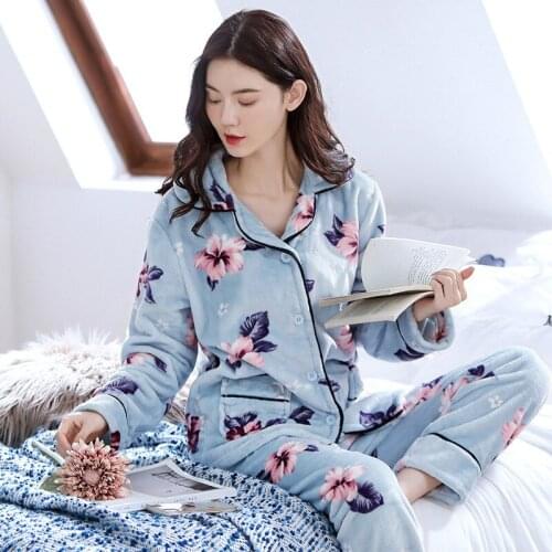 Flannel Pajamas Set Winter Cartoon Womens Sleepwear Two Piece Suit Home Clothes Long Sleeved Nightwear Female Warm Pyjamas Pjs