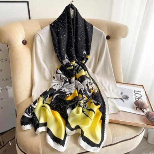 2021 New Women Star Carriage Silk Scarf Disigner Ladies Long Scarves Wedding Silk Shawls Foulard Beah Bufandas Invierno Mujer